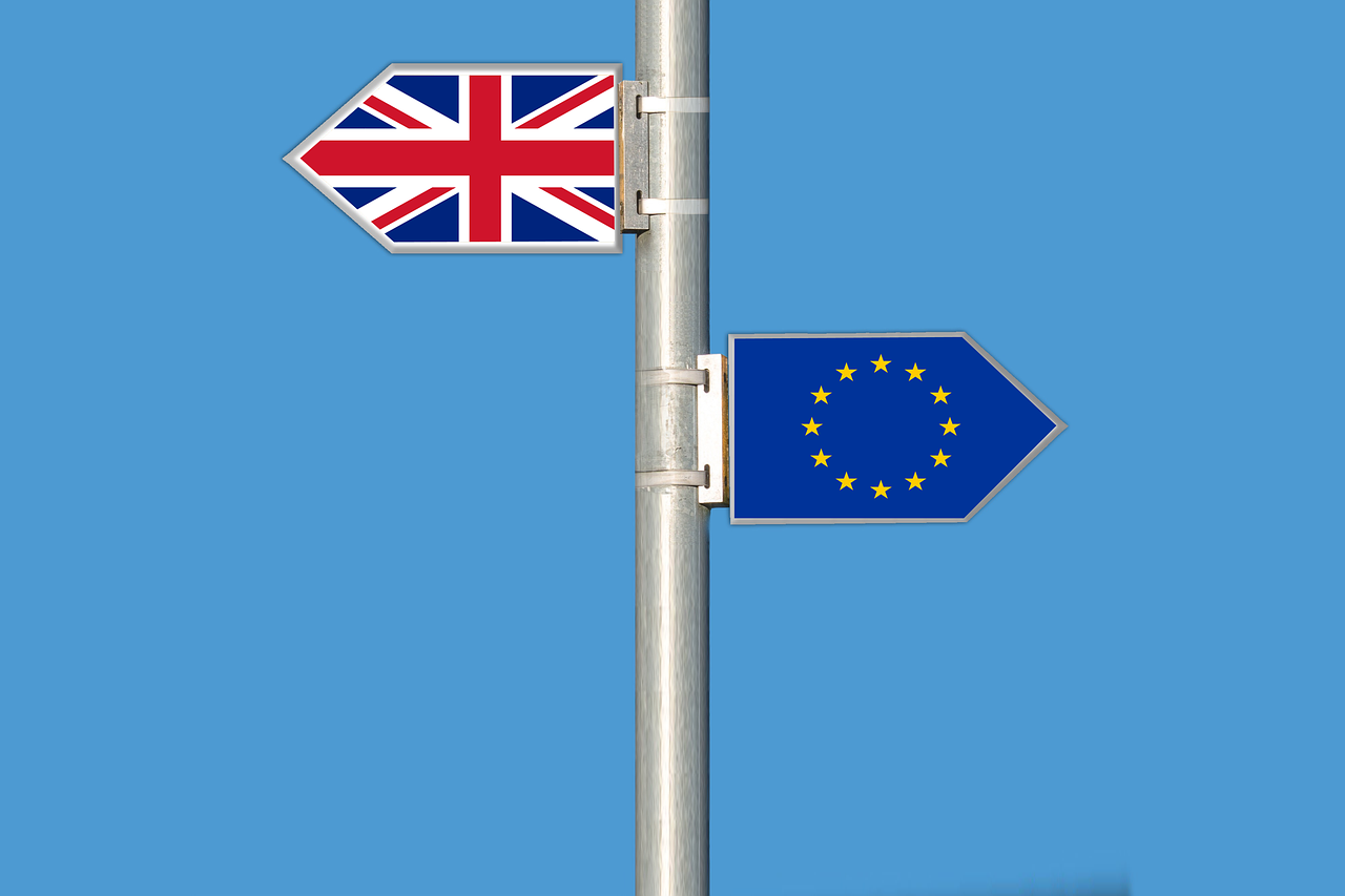 Brexit - EU & UK flags